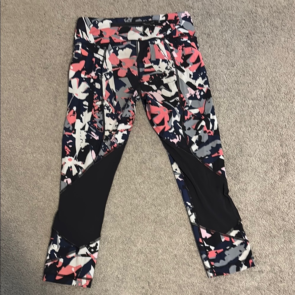 Lululemon Colorful Abstract Print Leggings